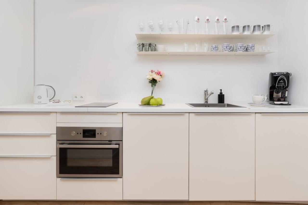 Huoneisto Stylish Studio In Modern Design - Tartaczna 2 By Rent Like Gdańsk