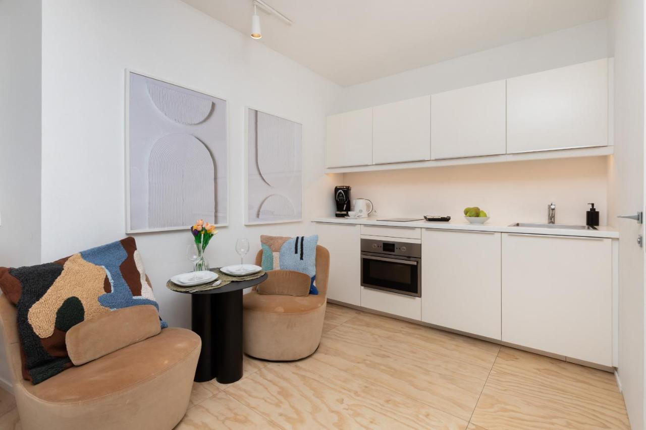 Huoneisto Stylish Studio In Modern Design - Tartaczna 2 By Rent Like *